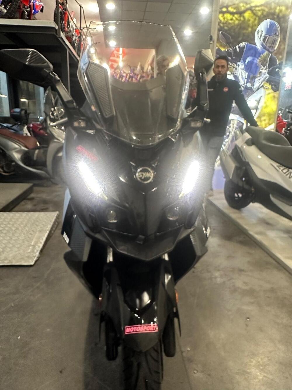 Sym Cruisym 300 (2021 - 24) (8)