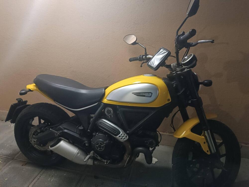 Ducati Scrambler 800 Icon (2015 - 16) (2)