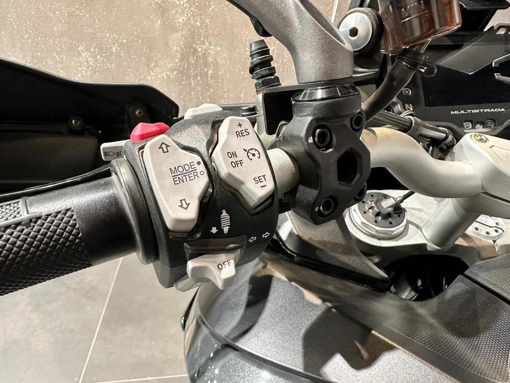 Ducati Multistrada V2 S (2022 - 24) (13)