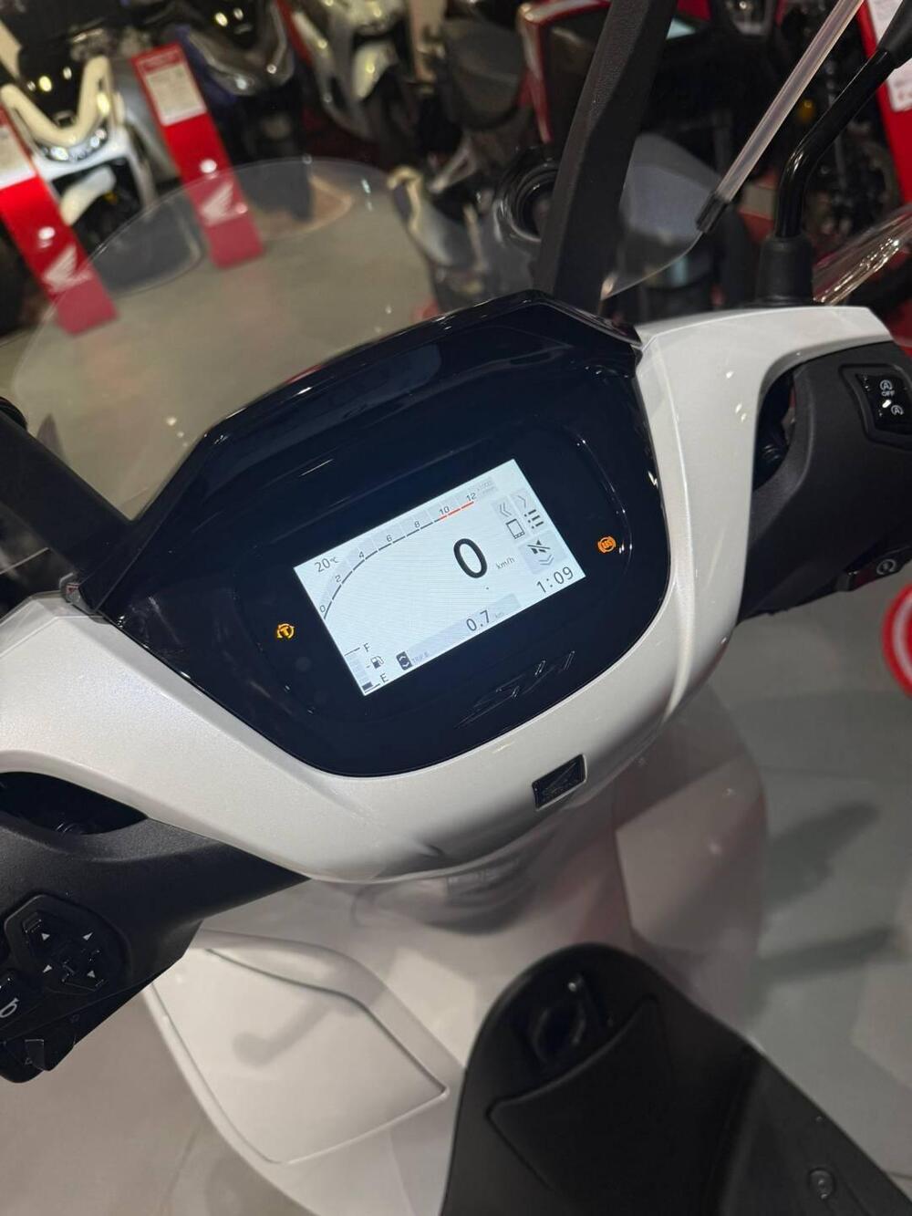 Honda SH 125 (2026) (6)