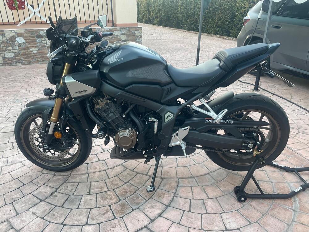 Honda CB 650 R E-Clutch (2024 - 26) (6)