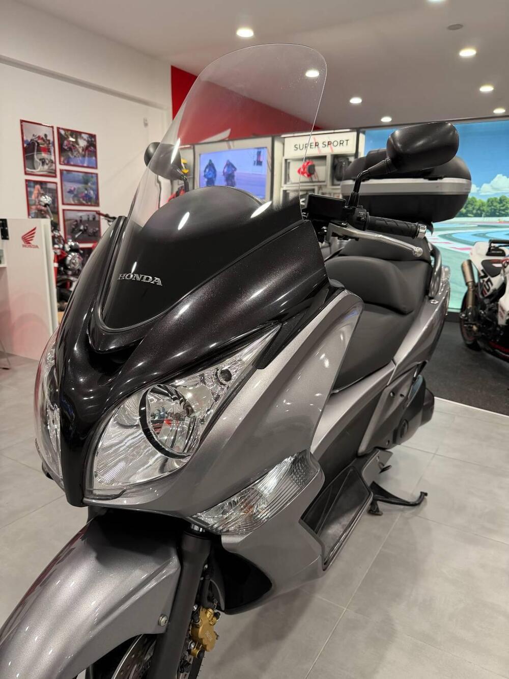 Honda SW-T 600 ABS (2012 - 16) (2)