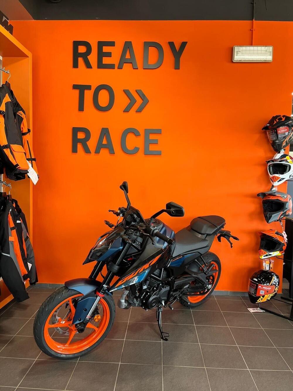 KTM 125 Duke (2024 - 25) (3)