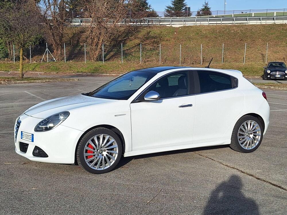 Alfa Romeo Giulietta usata a Varese (2)