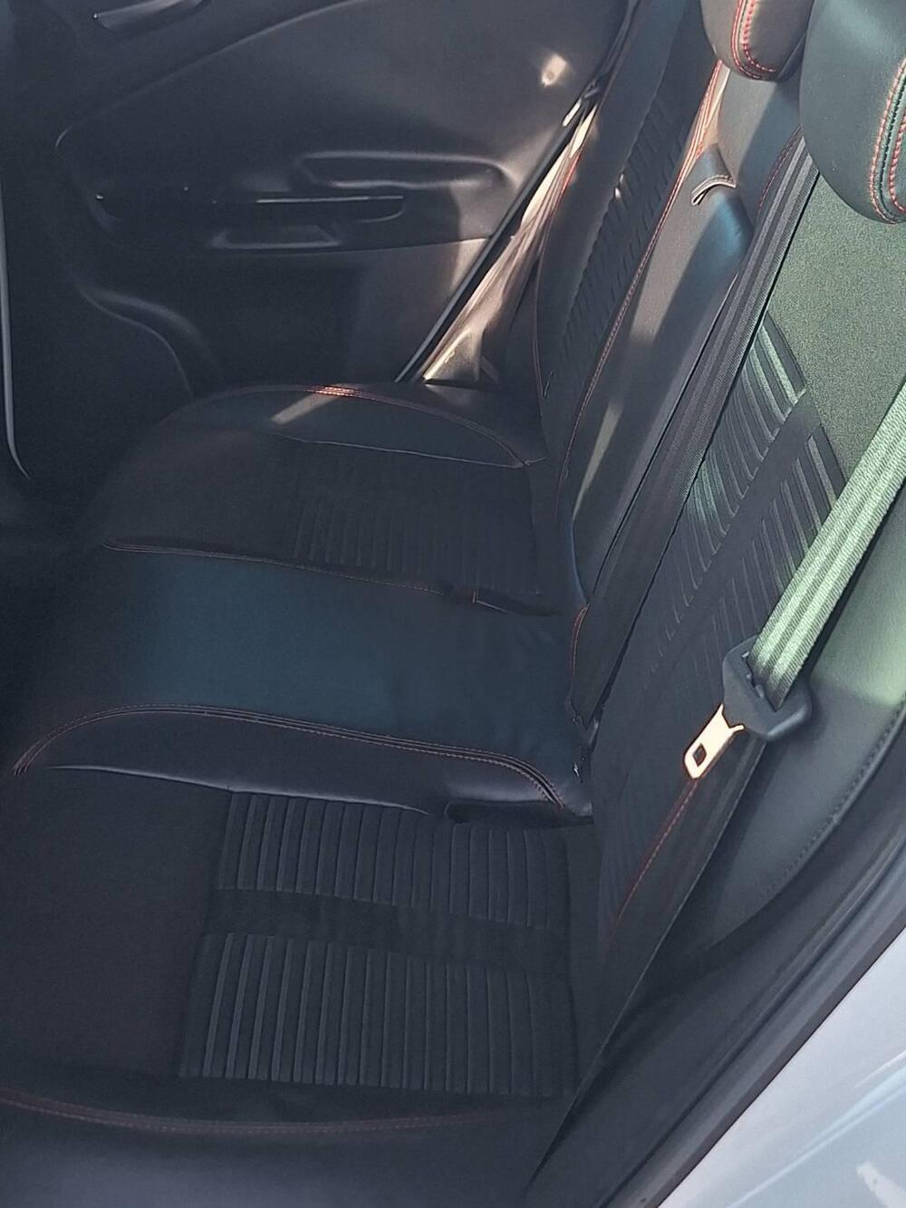 Alfa Romeo Giulietta usata a Varese (13)