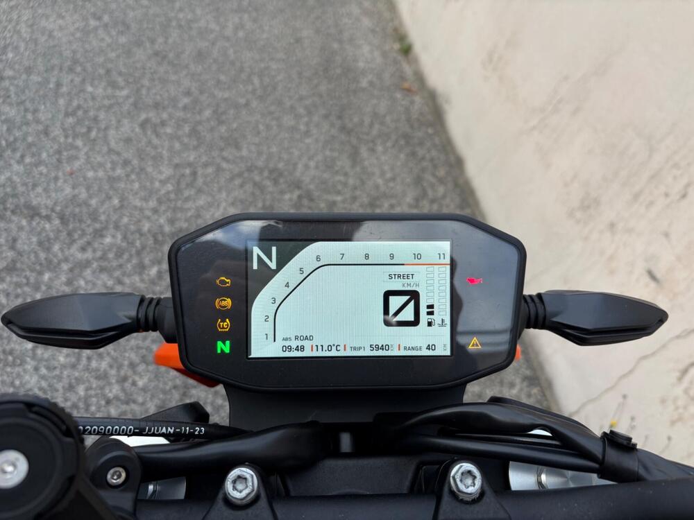 KTM 790 Duke L (2023 - 24) (6)