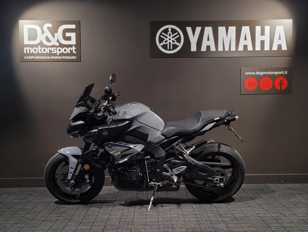Yamaha MT-10 ABS (2016 - 17) (2)