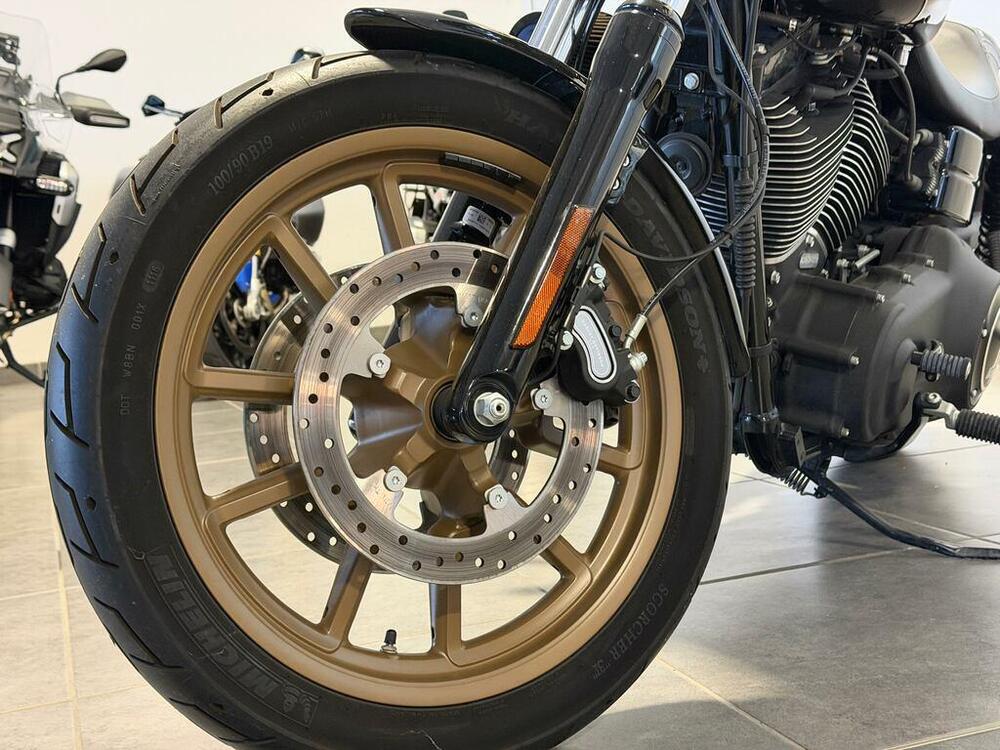 Harley-Davidson 1800 Low Rider S (2016 - 17) - FXDLS (10)