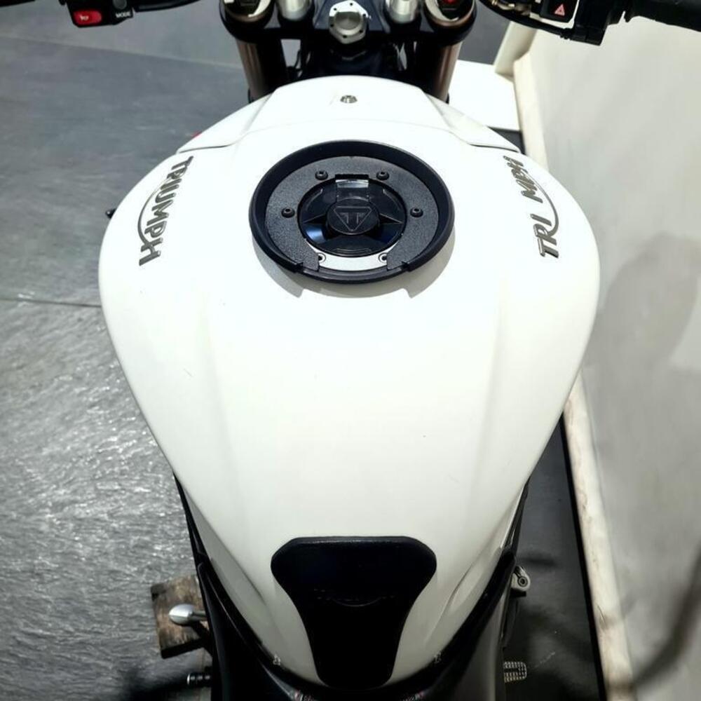 Triumph Speed Triple 1050 S ABS (2016 - 17) (7)