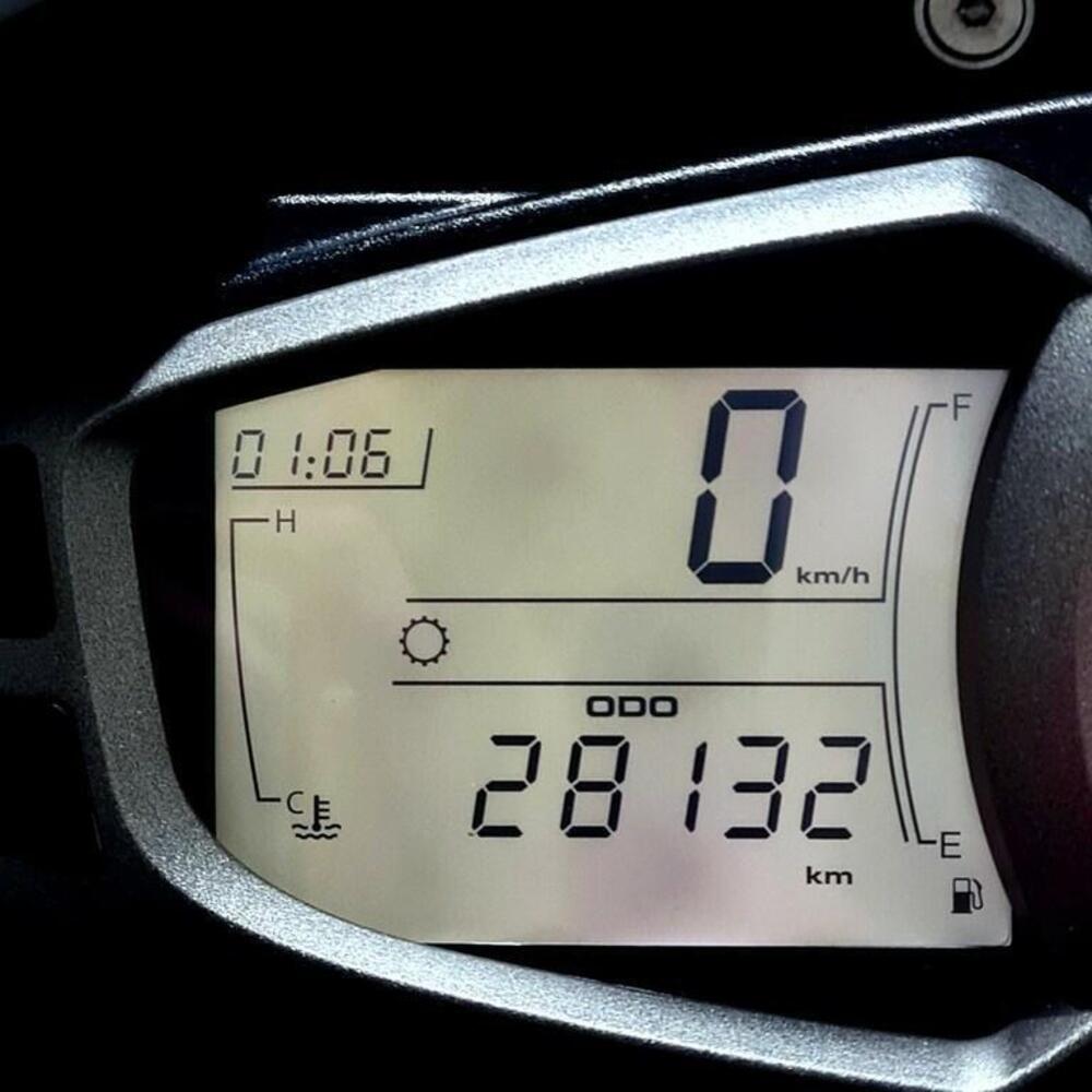 Triumph Speed Triple 1050 S ABS (2016 - 17) (6)