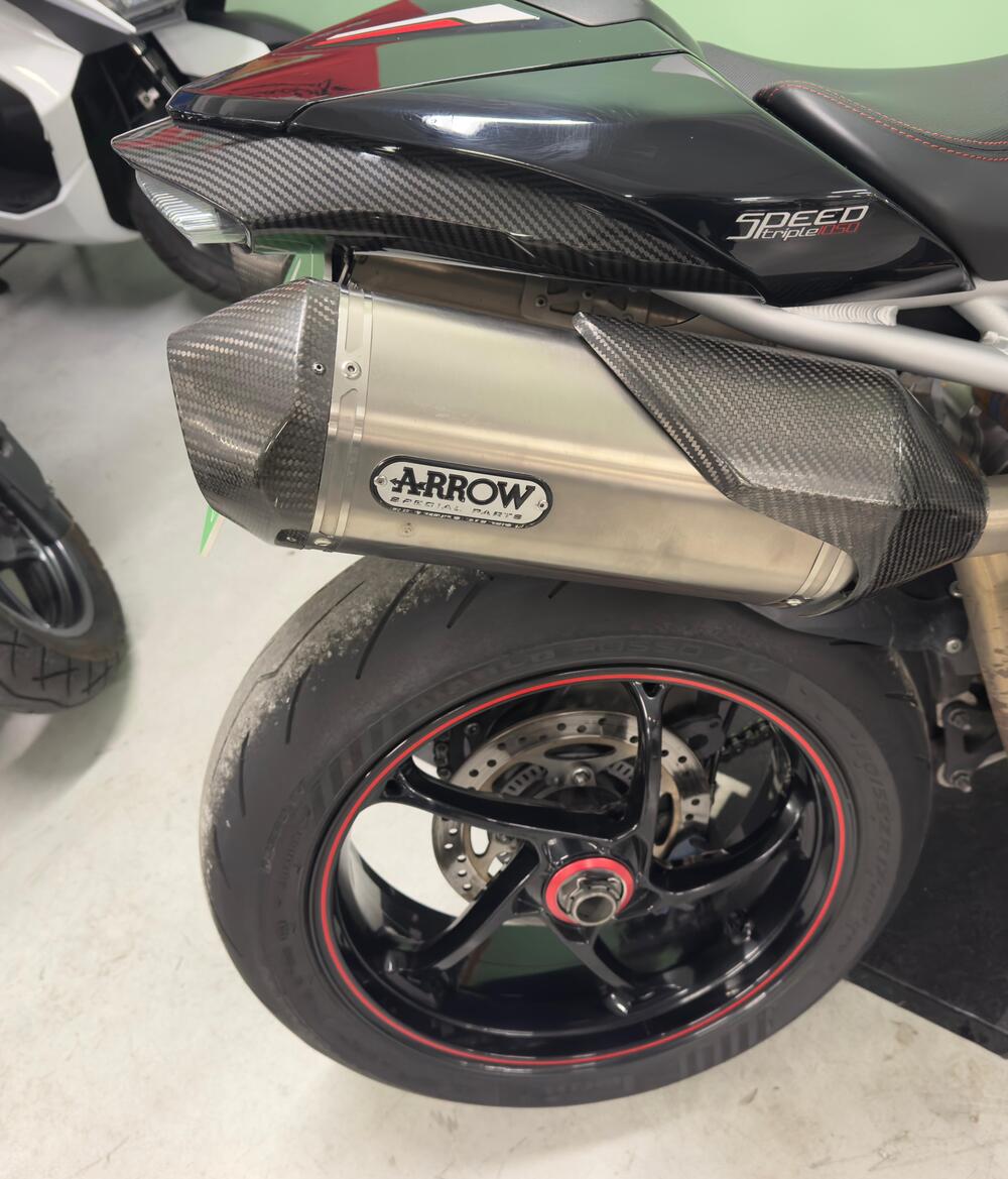 Triumph Speed Triple 1050 RS (2018 - 20) (10)