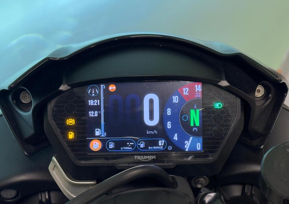 Triumph Speed Triple 1050 RS (2018 - 20) (11)