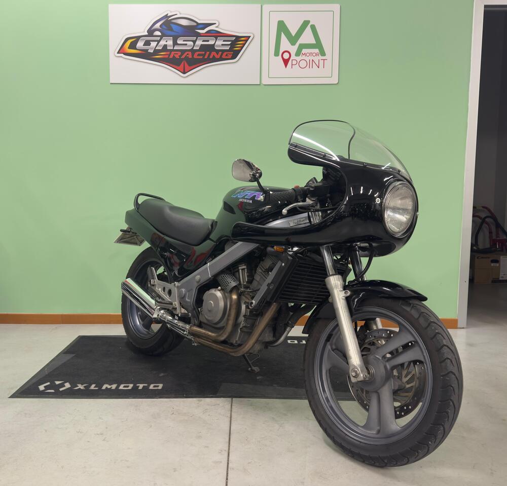 Honda NTV 650 (1988 - 01) (3)