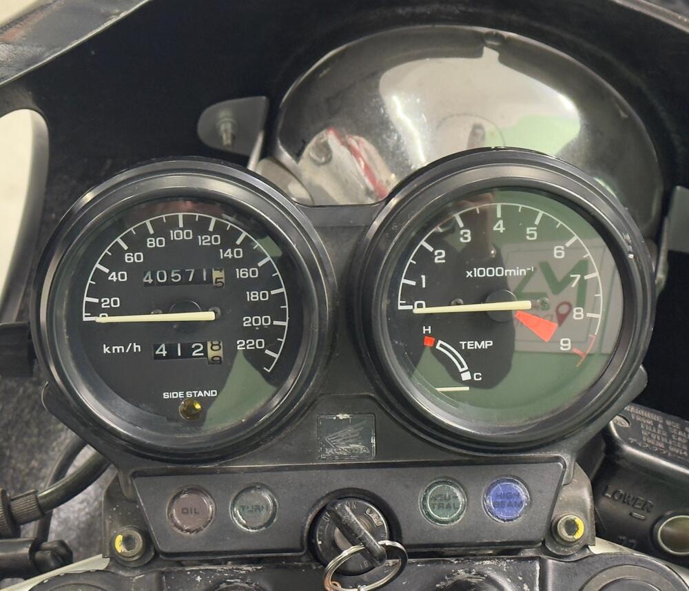 Honda NTV 650 (1988 - 01) (7)