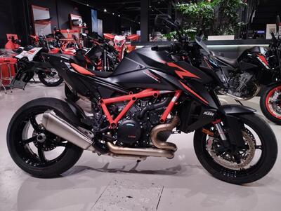 KTM 1390 Super Duke R (2024 - 26) usata
