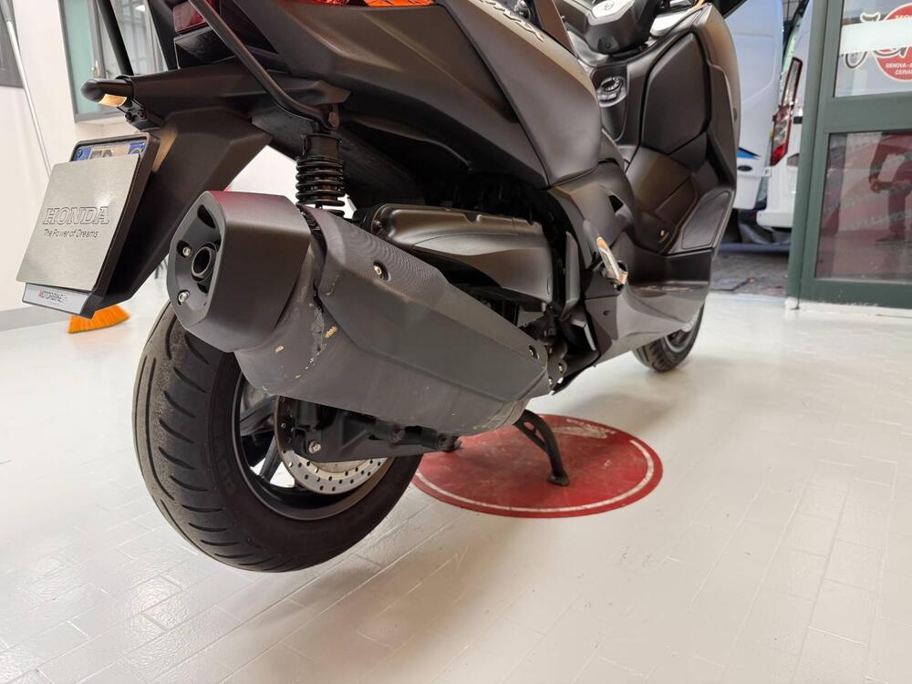 Yamaha X-Max 400 ABS (2017 - 20) (9)