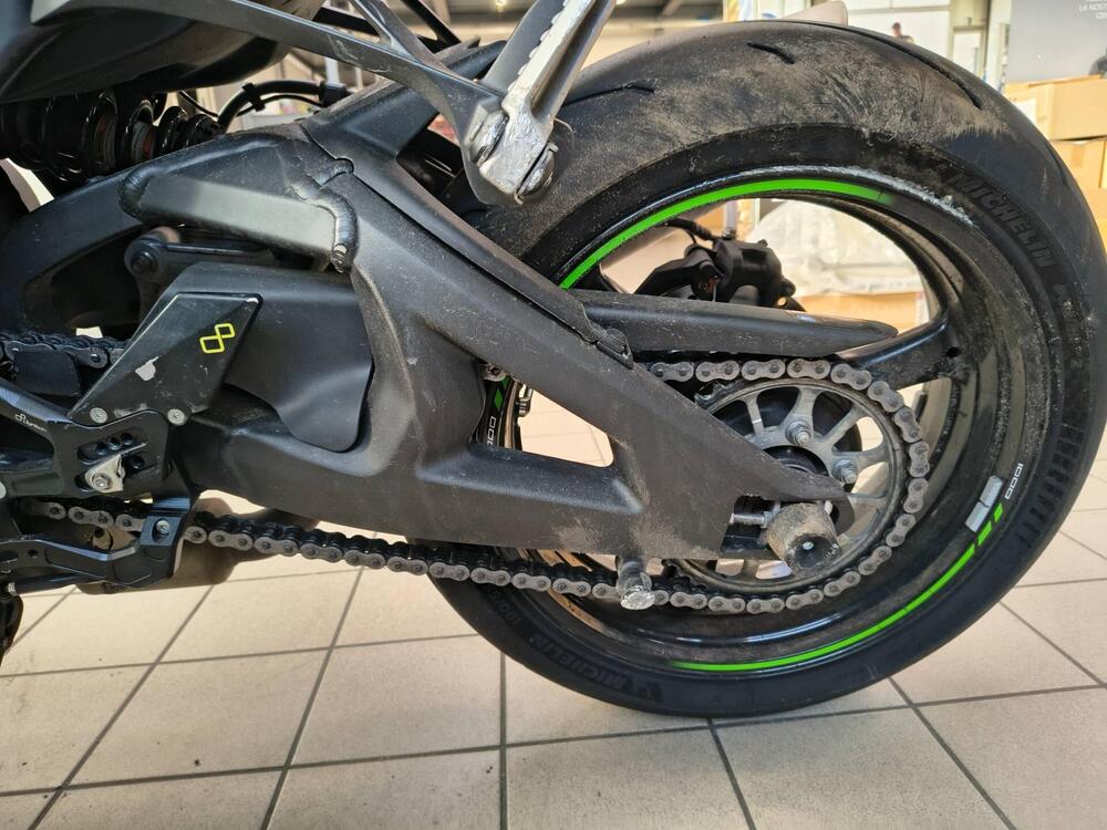 Kawasaki Ninja 1000 ZX-10R (2021 - 25) (7)