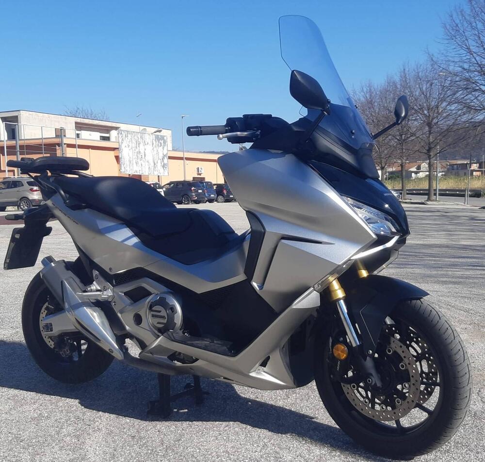 Honda Forza 750 DCT (2021 - 24) (3)