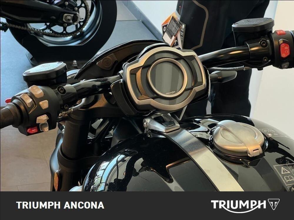 Triumph Rocket 3 Storm R (2024 - 26) (4)