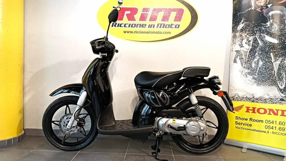 Aprilia Scarabeo 50 2t (2008 - 17) (4)