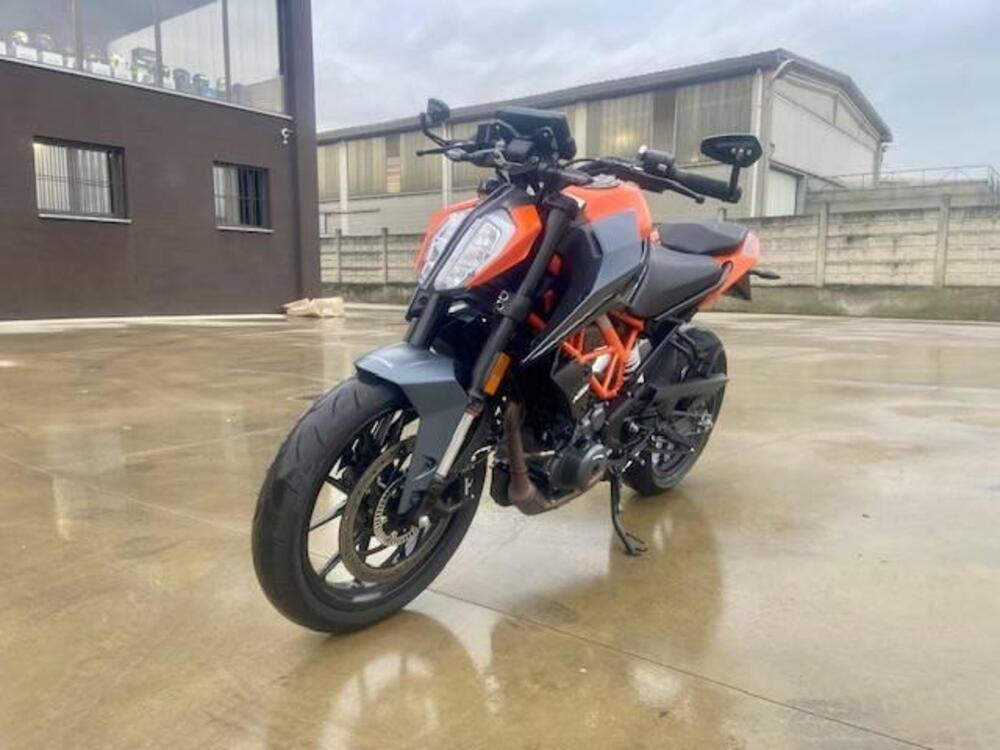 KTM 390 Duke (2021 - 23) (2)