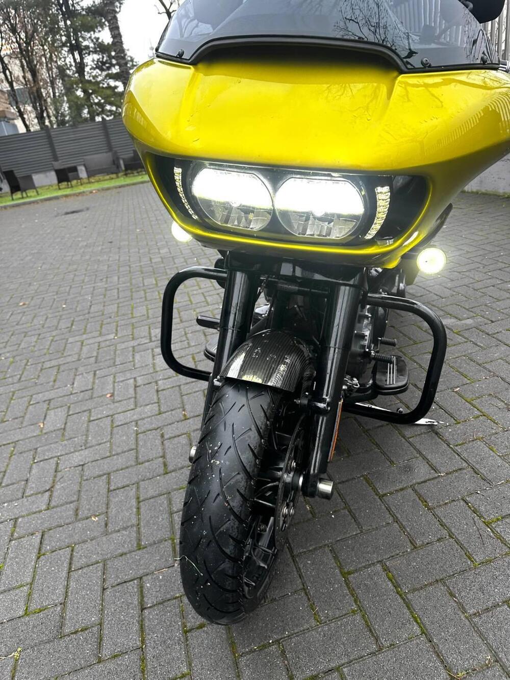 Harley-Davidson 114 Road Glide Special (2019 - 20) - FLTRXS (6)