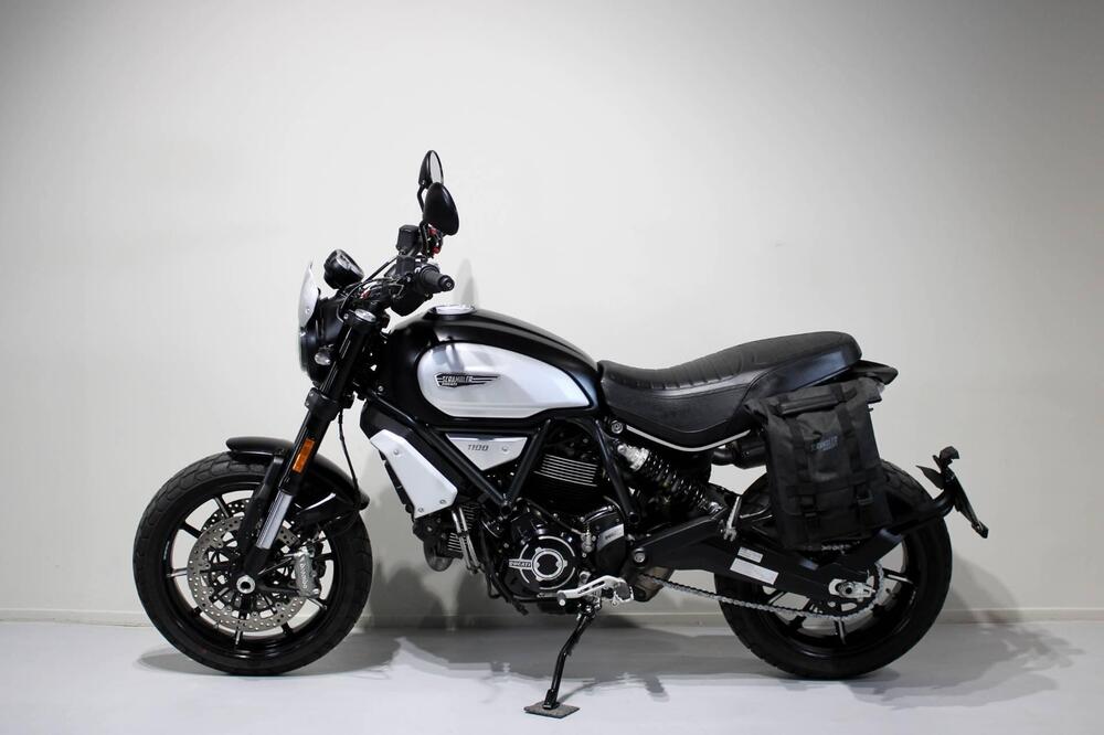 Ducati Scrambler 1100 Dark Pro (2020 - 24) (4)