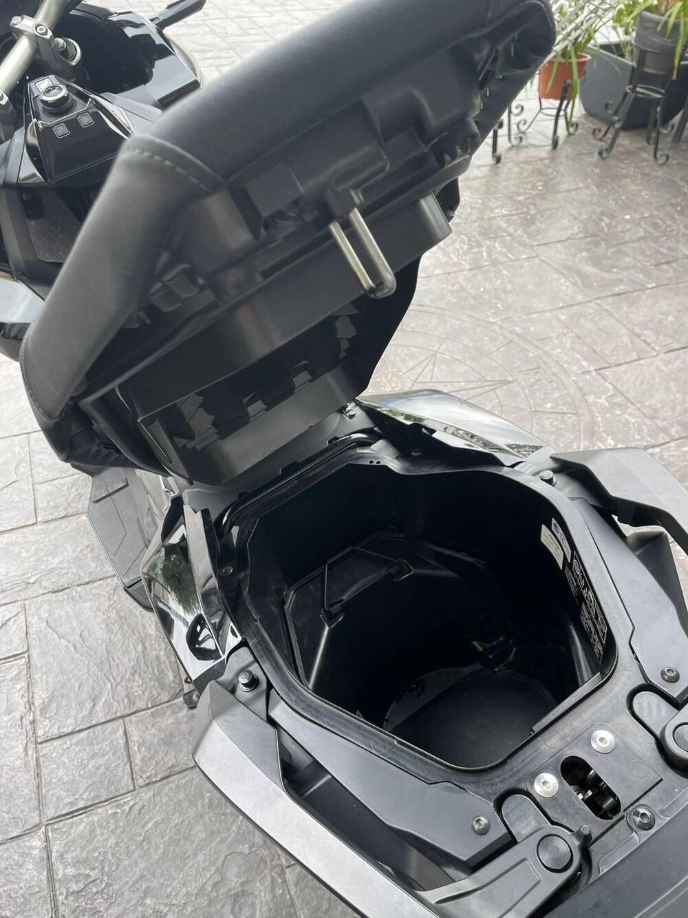 Honda X-ADV 750 DCT (2021 - 24) (4)