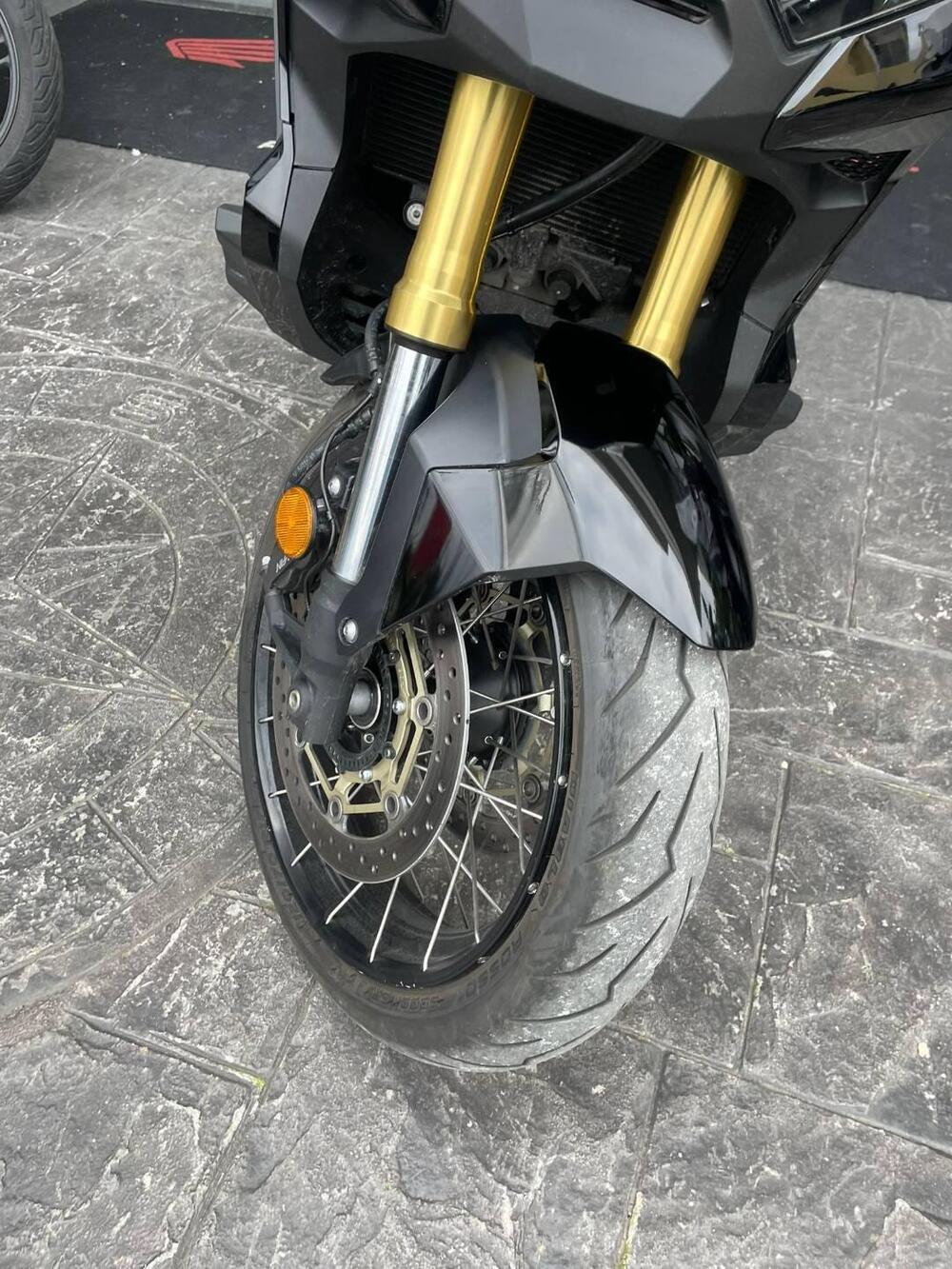 Honda X-ADV 750 DCT (2021 - 24) (9)