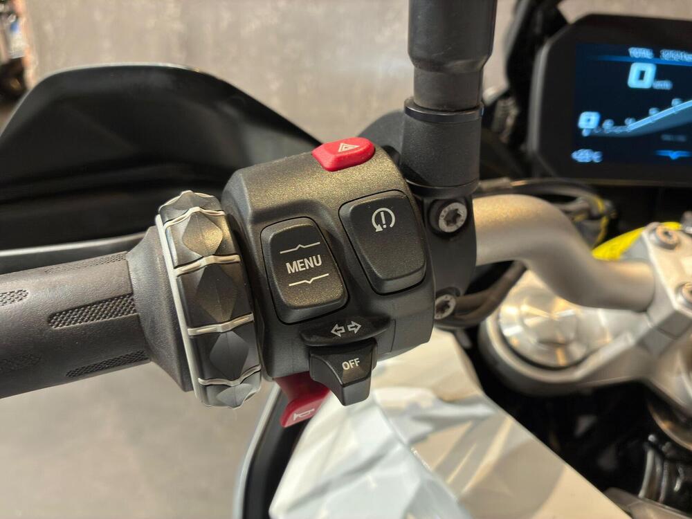 Bmw F 900 XR (2020 - 24) (6)