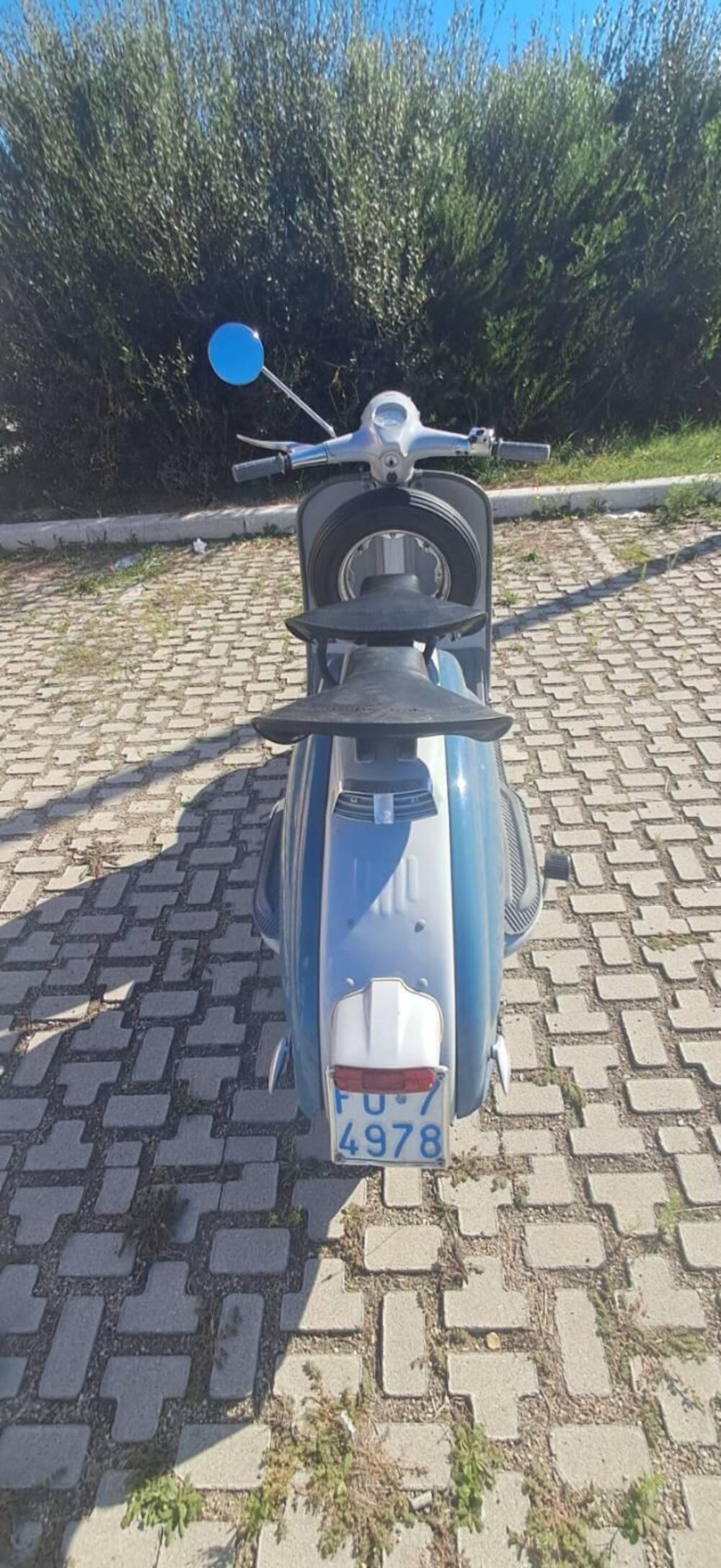 Lambretta Li 150 seconda serie  anno 1960 (3)