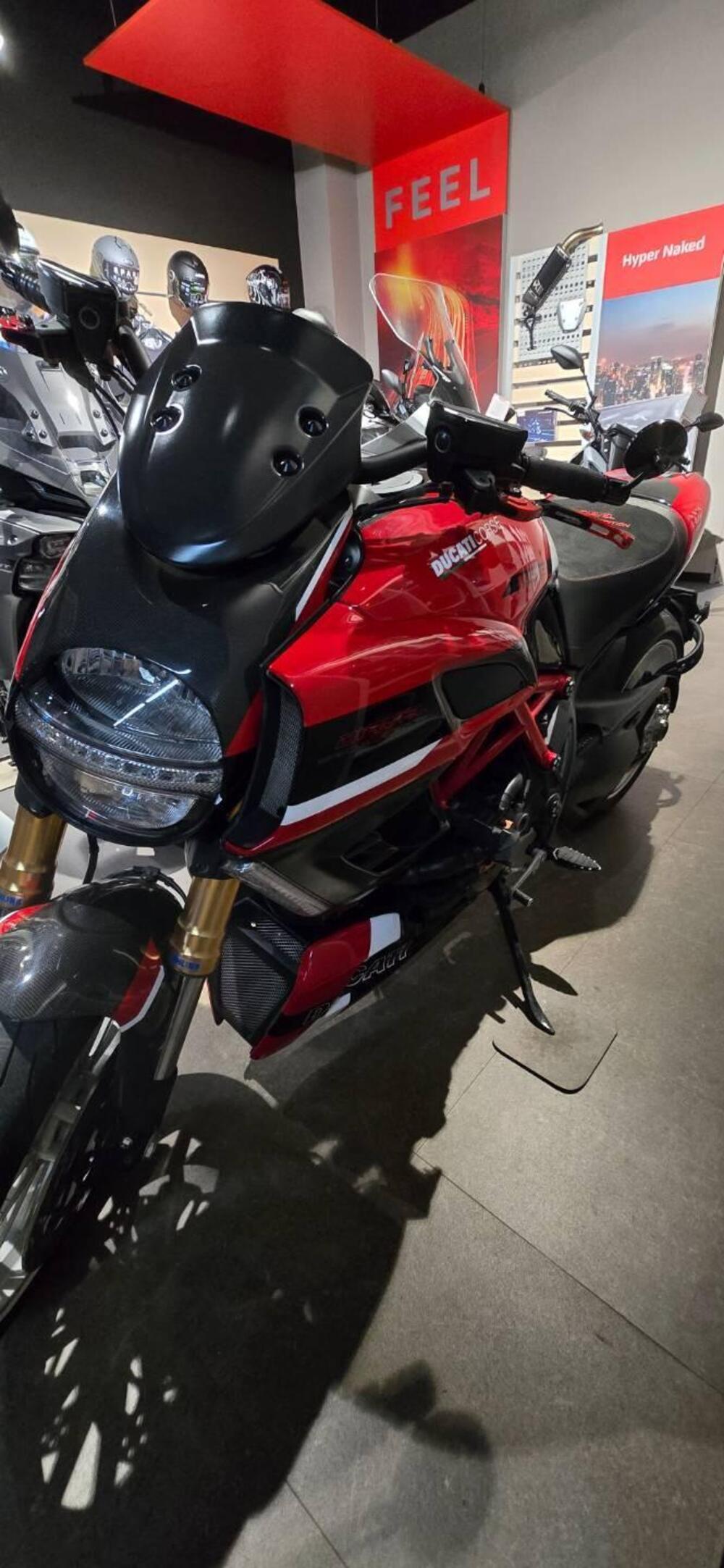 Ducati Diavel 1200 (2010 - 13) (2)