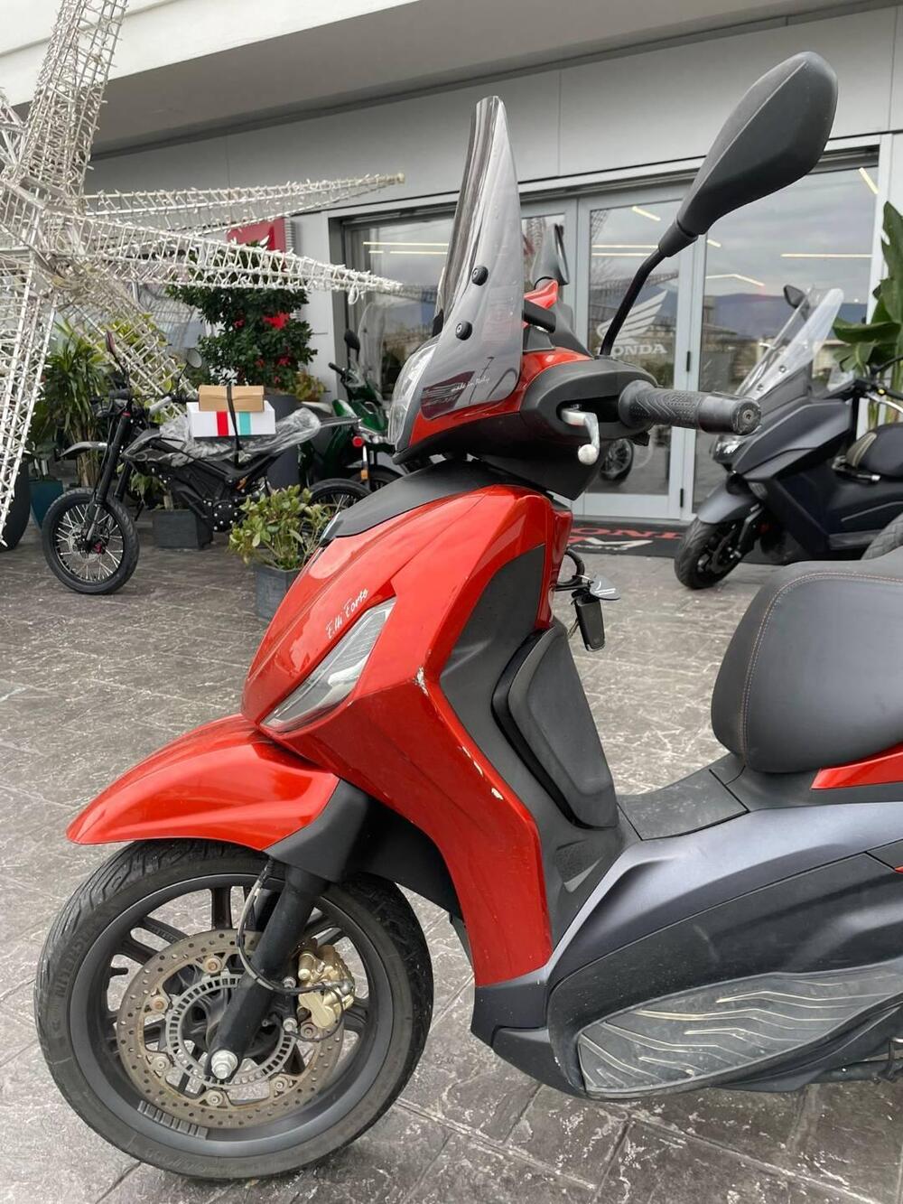 Piaggio Beverly 300 S (2021)