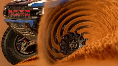 Ford Raptor Dakar 2026: la foto della "turbina di sabbia" che sta facendo impazzire il web