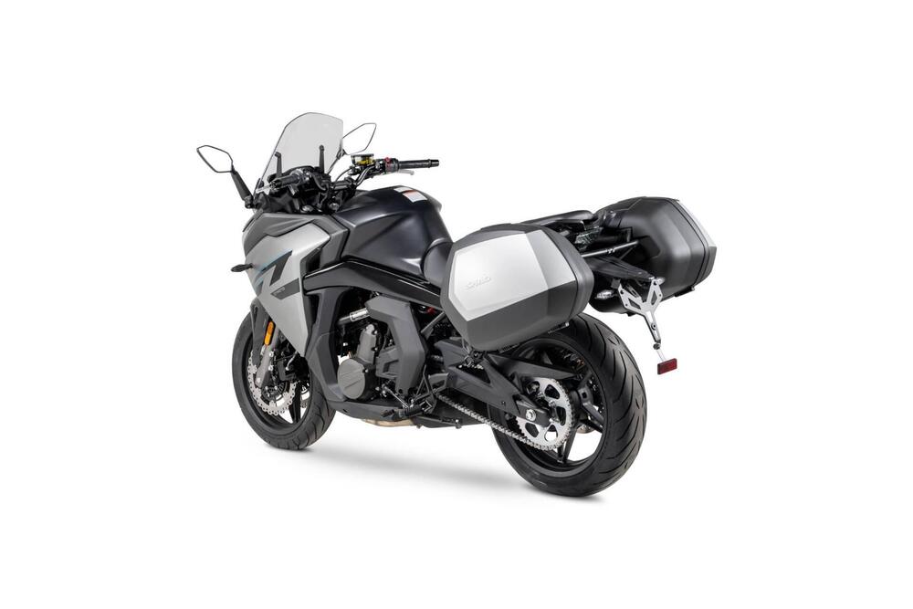 CFMOTO 650GT (2021 - 26) (9)