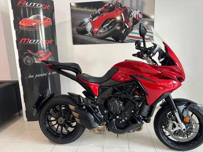 MV Agusta Turismo Veloce 800 R (2023 - 26) usata