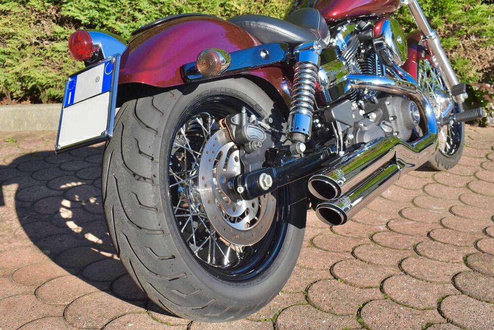 Harley-Davidson 1690 Wide Glide (2010 - 17) - FXDWG (12)