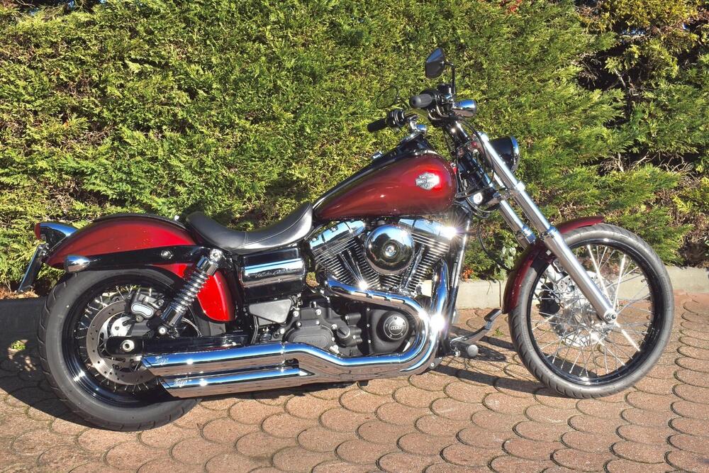 Harley-Davidson 1690 Wide Glide (2010 - 17) - FXDWG (2)