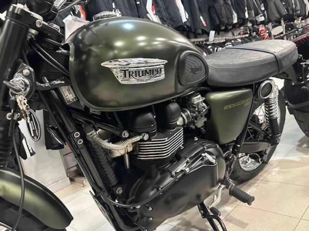 Triumph Scrambler (2006 - 17) (3)