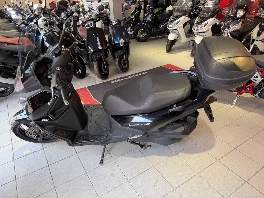 Sym Joyride 300 (2022 - 24) (3)