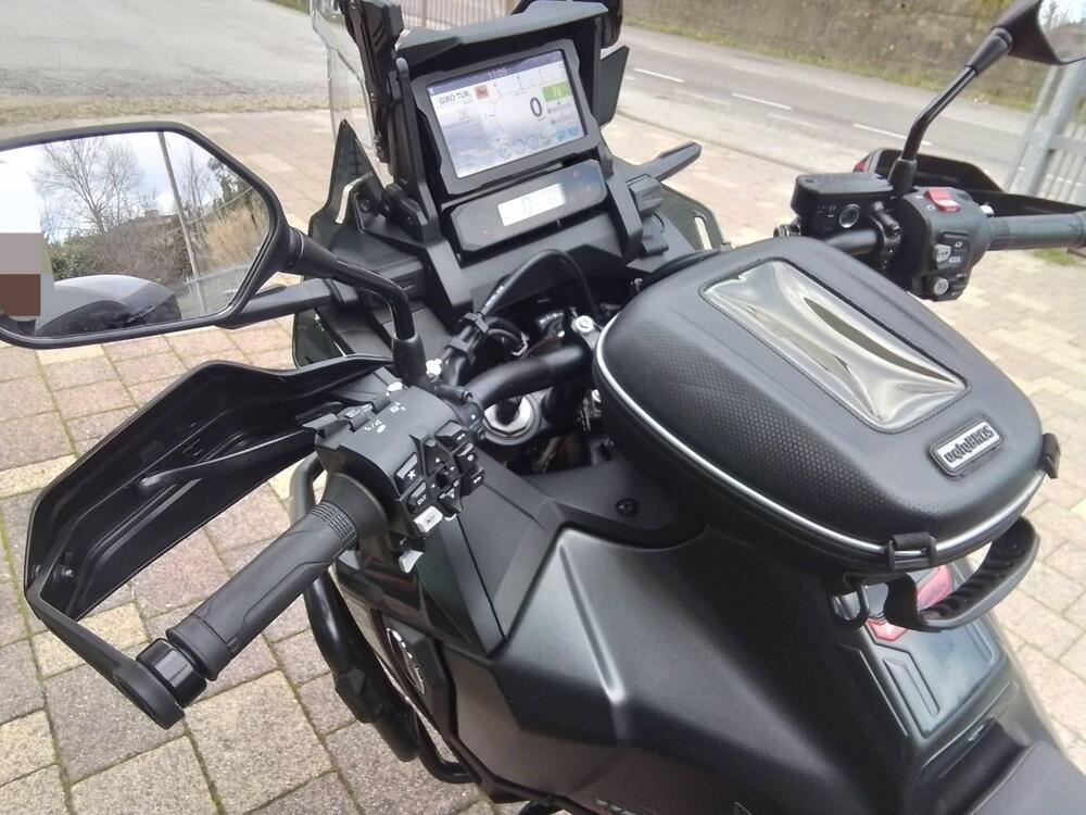 Honda Africa Twin CRF 1100L ES DCT (2024 - 26) (11)