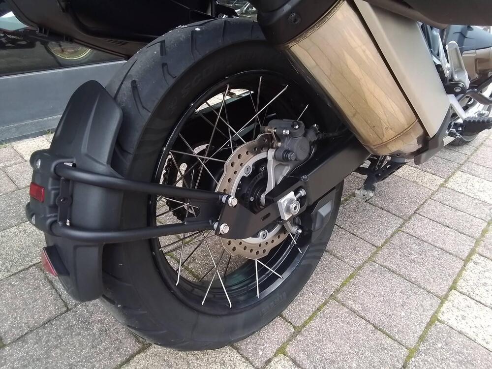 Honda Africa Twin CRF 1100L ES DCT (2024 - 26) (14)