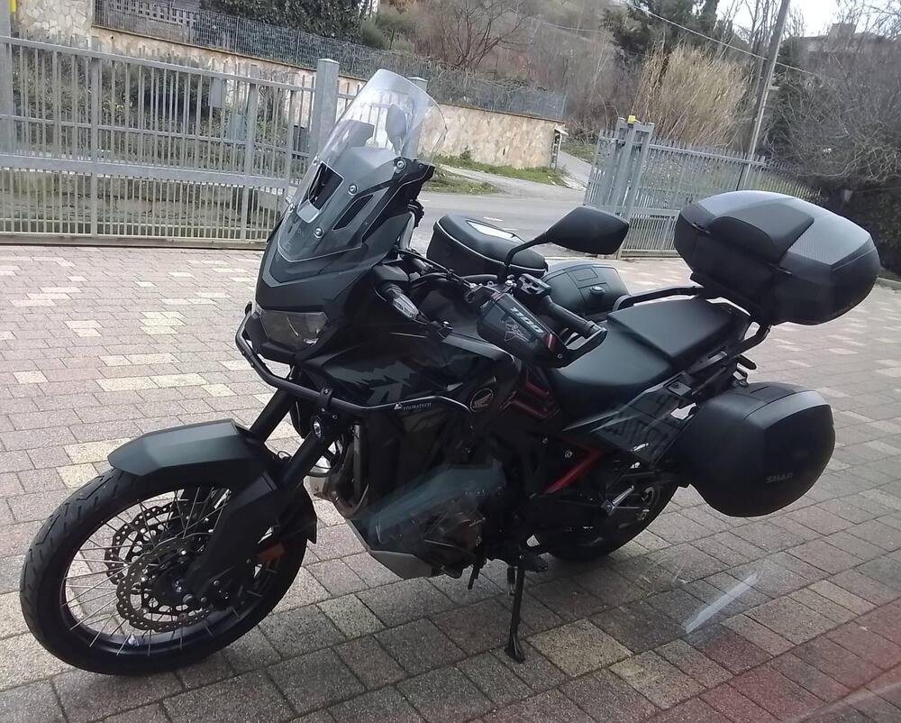 Honda Africa Twin CRF 1100L ES DCT (2024 - 26) (17)