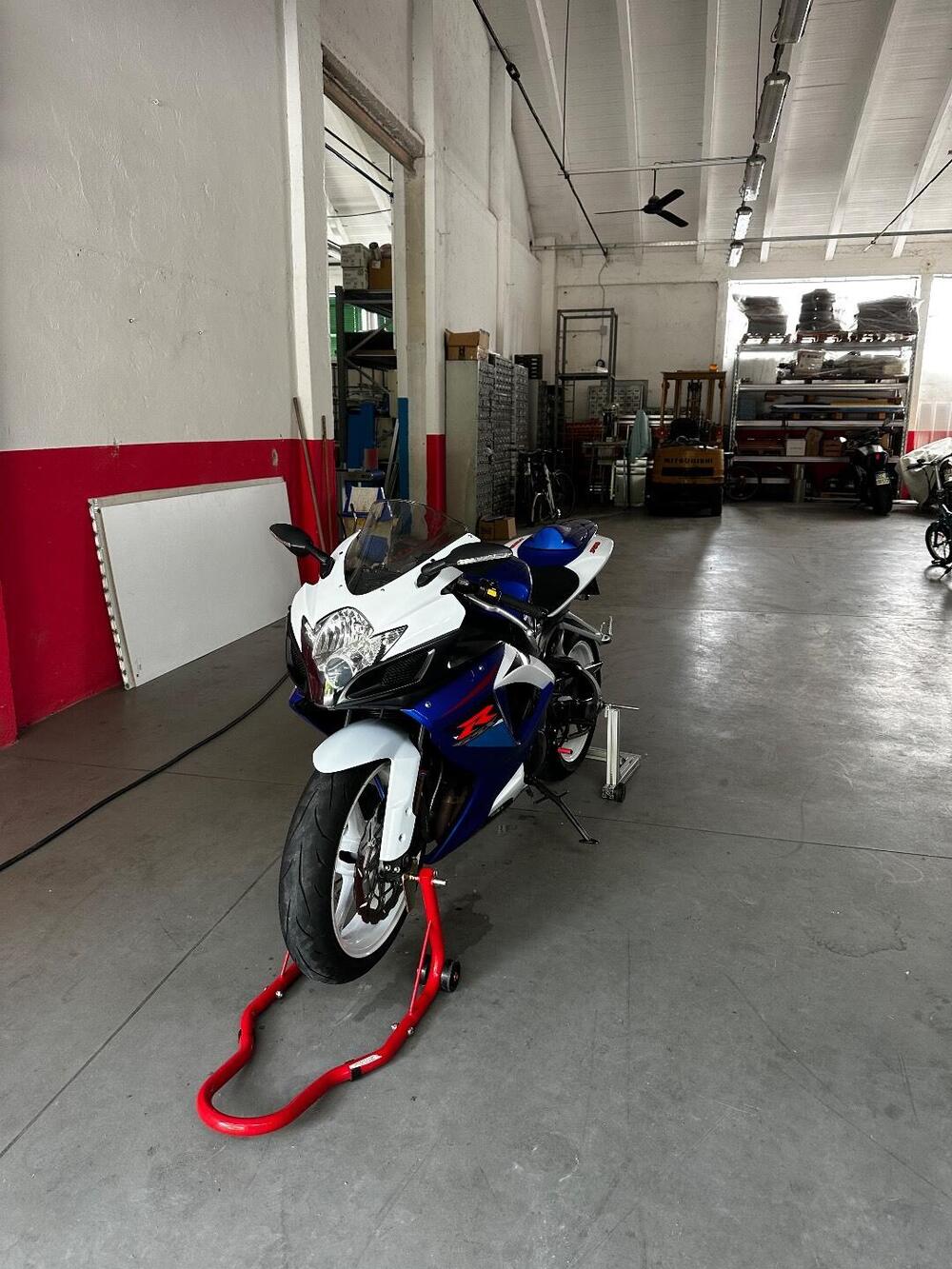 Suzuki GSX R 750 (2006 - 07) (5)