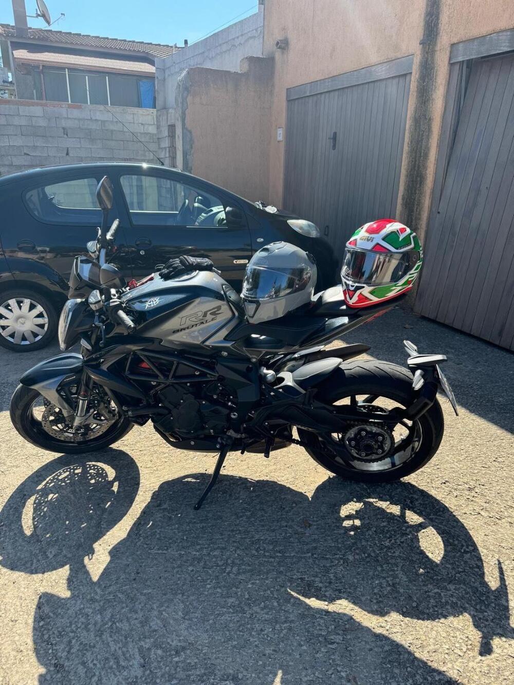 MV Agusta Brutale 800 RR SCS (2021 - 22) (4)