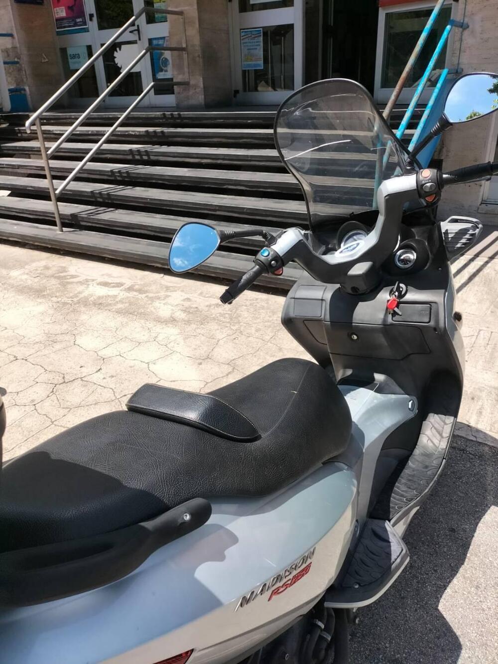 Malaguti Madison 250 RS (2003 - 04) (3)