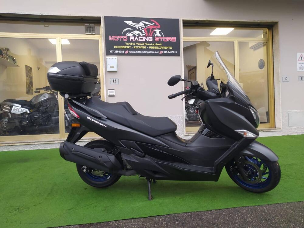 Suzuki Burgman 400 (2022 - 24) (3)