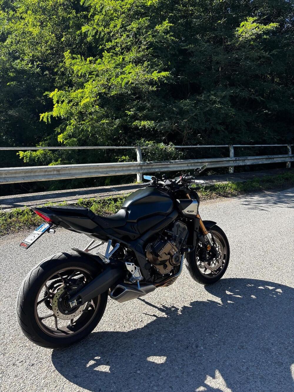 Honda CB 650 R E-Clutch (2024 - 26) (5)