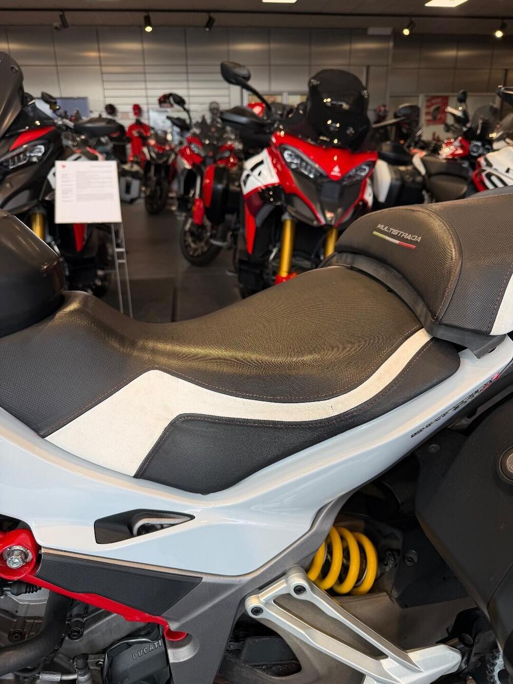 Ducati Multistrada 1200 S (2015 - 17) (7)