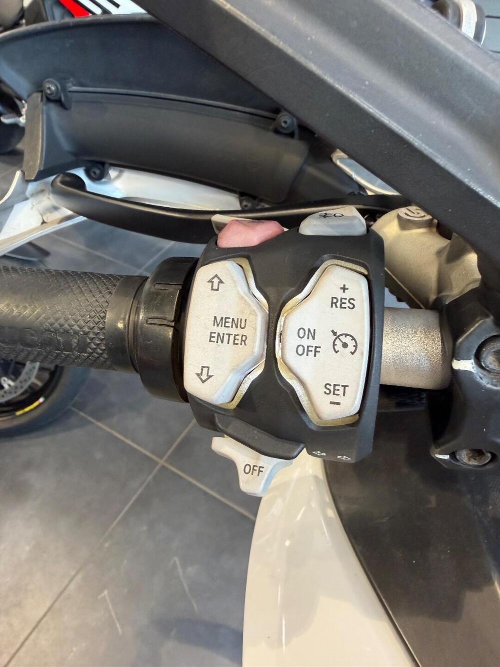 Ducati Multistrada 1200 S (2015 - 17) (15)